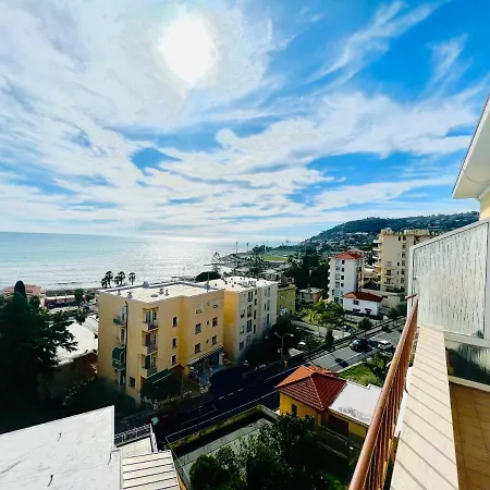 Luxury Penthouse Poseidon - *