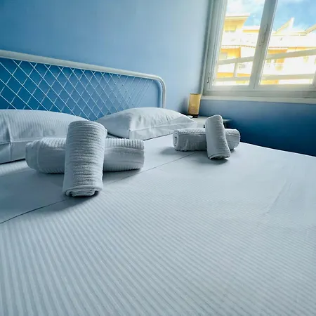 Luxury Penthouse Poseidon - Санремо